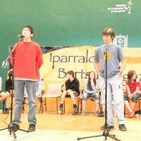 xdz4/xdz4_arg/xdz4_arg_d/xdz4_arg_d430/xdz4_arg_d430_2006-06-02 Miarritze-Bertsulari Ttipi/xdz4_arg_d430_2006-06-02_Miarritze-Bertsulari Ttipi_P1070381.JPG