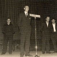 xdz4/xdz4_arg_d/xdz4_arg_d425/xdz4_arg_d425_A32/xdz4_arg_d425_A32_li-021  Pepe Gil.jpg