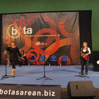 xdz4_arg/xdz4_arg/xdz4_arg_d/xdz4_arg_d487/xdz4_arg_d487_Zeanuri2 001.jpg