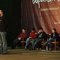 xdz4/xdz4_arg/xdz4_arg_d/xdz4_arg_d363/xdz4_arg_d363_gernika 11-19___/xdz4_arg_d363_11-09_gernika_PB194691.JPG