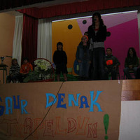 xdz4/xdz4_arg/xdz4_arg_d/xdz4_arg_d461/xdz4_arg_d461_Larraintzar-2008-05-31/xdz4_arg_d461_Larraintzar-2008-05-31_Bertso-eskolen-eguna/xdz4_arg_d461_Larraintzar-2008-05-31_Bertso-eskolen-eguna_Imagen 474.jpg