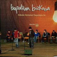 xdz4/xdz4_arg/xdz4_arg_d/xdz4_arg_d363/xdz4_arg_d363_gernika 11-19___/xdz4_arg_d363_11-09_gernika_PB194471.JPG