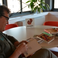 BAPATEAN ARGITALPENA  -