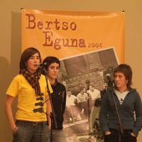 xdz4/xdz4_arg/xdz4_arg_d/xdz4_arg_d295/xdz4_arg_d295_Bertso eguna 2006/xdz4_arg_d295_Bertso eguna 2006_Afaria/xdz4_arg_d295_2006_Bertso eguna_Afaria_DSCF4067.jpg