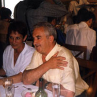 Mahaian, Imanol Lazkano eta emaztea --