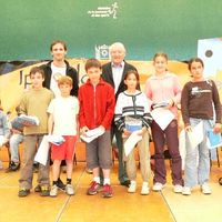 xdz4/xdz4_arg/xdz4_arg_d/xdz4_arg_d430/xdz4_arg_d430_2006-06-02 Miarritze-Bertsulari Ttipi/xdz4_arg_d430_2006-06-02_Miarritze-Bertsulari Ttipi_P1070437.JPG