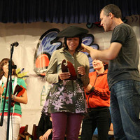 xdz4/xdz4_arg/xdz4_arg_d/xdz4_arg_d501/xdz4_arg_d501_ARABAKO-ESKOLARTEKOA-2008/xdz4_arg_d501_ARABAKO-ESKOLARTEKOA-2008_2008-06-07-Finala/xdz4_arg_d501_ARABAKO-ESKOLARTEKOA-2008_2008-06-07-Finala_MAria Izaga txapeldun.jpg