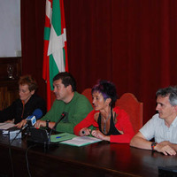 xdz4/xdz4_arg/xdz4_arg_d/xdz4_arg_d537/xdz4_arg_d537_2008-09-26-Azkoitia/xdz4_arg_d537_2008-09-26-Azkoitia_Prentsaurrekoa 4.jpg