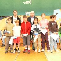 xdz4/xdz4_arg/xdz4_arg_d/xdz4_arg_d430/xdz4_arg_d430_2006-06-02 Miarritze-Bertsulari Ttipi/xdz4_arg_d430_2006-06-02_Miarritze-Bertsulari Ttipi_P1070436.JPG