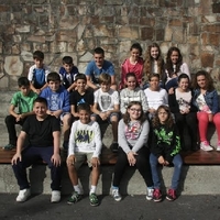 xdz4_arg/xdz4_arg/xdz4_arg_000625/xdz4_arg_000625_017_Urnieta Egape Ikastola - DBH 1.A.jpg