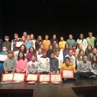 URRETXU ETA ZUMARRAGAKO ESKOLARTEKO BERTSO-PAPER  LEHIAKETA -