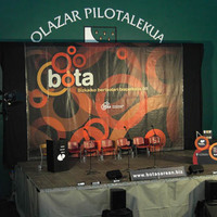 xdz4_arg/xdz4_arg/xdz4_arg_d/xdz4_arg_d553/xdz4_arg_d553_2008/xdz4_arg_d553_2008_2008 txapelketa/xdz4_arg_d553_2008_2008-txapelketa_saioak/xdz4_arg_d553_2008_saioak_Zaldibar/xdz4_arg_d553_2008_saioak_Zaldibar_eskenatokia.jpg