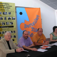 xdz4/xdz4_arg/xdz4_arg_d/xdz4_arg_d505/xdz4_arg_d505_2007 XAPELGOA/xdz4_arg_d505_2007--XAPELGOA_prentsaurrekoa/bttiki 6.jpg