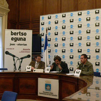 xdz4_arg/xdz4_arg/xdz4_arg_d/xdz4_arg_d539/xdz4_arg_d539_2009-01-21 Bertso Eguna prentsaurrekoa/xdz4_arg_d539_2009-01-21-Bertso-eguna-prentsaurrekoa_P1120297.jpg