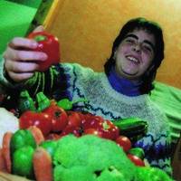 BERTSOLARI GAZTEAK ISPILUAREN AURREAN -  AMAIA AGIRRE : BERTSOLARIAK ETA LANGILEA -