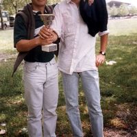 xdz4_arg/xdz4_arg/xdz4_arg_d/xdz4_arg_d119/xdz4_arg_d119_Eskolartekoak I/xdz4_arg_d119_Eskolartekoak I_1990/xdz4_arg_d119_Anaderako_Eskolartekoak I_1990_Jon eta JJ txapeldun .jpg