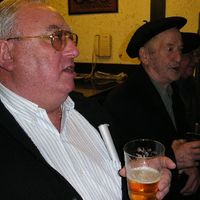 xdz4/xdz4_arg/xdz4_arg_d/xdz4_arg_d212/xdz4_arg_d212_bertso bazkaria/xdz4_arg_d212_bertso bazkaria_PICT0093.JPG