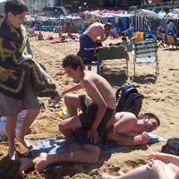 xdz4/xdz4_arg/xdz4_arg_d/xdz4_arg_d233/xdz4_arg_d233_udalekuak2005/2.txanda-Mirenen kamara/xdz4_arg_d233_2005_udalekuak_2. txanda-Mirenen kamara_etxe-txiki udalekuak 012.jpg