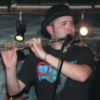 xdz4_arg/xdz4_arg/xdz4_arg_d/xdz4_arg_d538/xdz4_arg_d538_2008-03-00 MB/xdz4_arg_d538_2008-03-00-MB_musikatuak/xdz4_arg_d538_2008-03-00-MB_musikatuak_emanaldia_2008-03-29/xdz4_arg_d538_2008-03-00-MB_musikatuak_emanaldia_P1020467.jpg