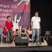 xdz4_arg/xdz4_arg/xdz4_arg_d/xdz4_arg_d474/xdz4_arg_d474_Imanol eskolartekoan 2007/xdz4_arg_d474_Imanol-eskolartekoan-2007_P6231099.jpg