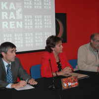 xdz4_arg/xdz4_arg/xdz4_arg_d/xdz4_arg_d553/xdz4_arg_d553_2008/xdz4_arg_d553_2008_2008 txapelketa/xdz4_arg_d553_2008_2008-txapelketa_Aurkezpen prentsaurrekoa/xdz4_arg_d553_2008_2008-txapelketa_Aurkezpen-prentsaurrekoa_PICT0268.jpg