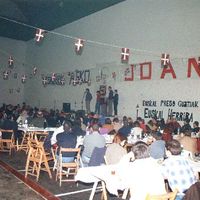 xdz4/xdz4_arg/xdz4_arg_d/xdz4_arg_d061/xdz4_arg_d061_argazkilaria - tola/xdz4_arg_d061_argazkilaria - tola_omenaldia26.jpg