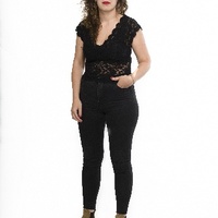 xdz4_arg/xdz4_arg/xdz4_arg_000796/xdz4_arg_000796_095_Ane Labaka-2155.jpg