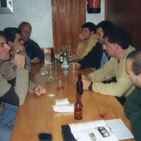 xdz4_arg/xdz4_arg/xdz4_arg_d/xdz4_arg_d119/xdz4_arg_d119_Ekitaldiak/xdz4_arg_d119_Ekitaldiak_Herri artekoa/xdz4_arg_d119_Anaderako_Ekitaldiak_Herri artekoa_Herri artekoa prestatzen.jpg