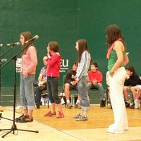 xdz4/xdz4_arg/xdz4_arg_d/xdz4_arg_d430/xdz4_arg_d430_2006-06-02 Miarritze-Bertsulari Ttipi/xdz4_arg_d430_2006-06-02_Miarritze-Bertsulari Ttipi_P1070343.JPG