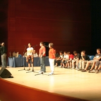 GIPUZKOAKO ESKOLARTEKO BERTSOLARI TXAPELKETA (25.a. 2005.  Donostia) -  FINALA -