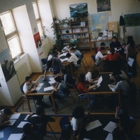 ARABAKO ESKOLARTEKO BERTSOLARI TXAPELKETA (x.a. 2002. Zuia) -  LEHIAKETAK -