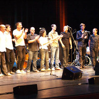 xdz4/xdz4_arg/xdz4_arg_d/xdz4_arg_d536/xdz4_arg_d536_2008-07-25-Donostia-Bertso-Jazz/xdz4_arg_d536_2008-07-25-Donostia-Bertso-Jazz_bertsojazz14.jpg