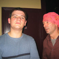 xdz4_arg/xdz4_arg/xdz4_arg_d/xdz4_arg_d507/xdz4_arg_d507_2003 Kulturarteko afaria/xdz4_arg_d507_2003-kulturarteko-afaria_pegatina gorrikoak/IMG_3580.jpg