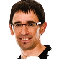 xdz4_arg/xdz4_arg/xdz4_arg/xdz4_arg_000649/xdz4_arg_000649_060_bertsolariak_igor elortza aurpegiz.jpg