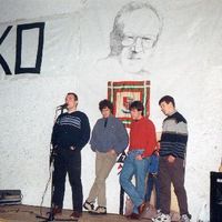 xdz4/xdz4_arg/xdz4_arg_d/xdz4_arg_d061/xdz4_arg_d061_argazkilaria - tola/xdz4_arg_d061_argazkilaria - tola_omenaldia32.jpg