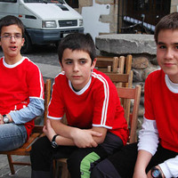 xdz4_arg/xdz4_arg/xdz4_arg_d/xdz4_arg_d453/xdz4_arg_d453_01-mutiko talde bat.jpg