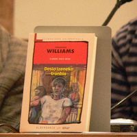 xdz4/xdz4_arg/xdz4_arg_d/xdz4_arg_d345/xdz4_arg_d345_2005-12-15 liburu aurkezpena-XabiPaya/xdz4_arg_d345_2005-12-15_liburu aurkezpena-XabiPaya_P1050139.JPG