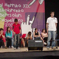 xdz4_arg/xdz4_arg/xdz4_arg_d/xdz4_arg_d474/xdz4_arg_d474_Imanol eskolartekoan 2007/xdz4_arg_d474_Imanol-eskolartekoan-2007_P6231100.jpg