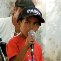 xdz4/xdz4_arg/xdz4_arg_d/xdz4_arg_d413/xdz4_arg_d413_Kuba-XDZrako/xdz4_arg_d413_Kuba-XDZrako_Casa de la Musica 2007-04-07/xdz4_arg_d413_2007-04-07_Kuba-XDZrako_Casa de la Musica_Emiliano Sardiñasen semea.JPG