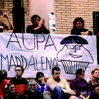 BERTSOLARI ALDIZKARIA (76. zk.) -  Txapelketari begira -