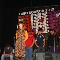 xdz4_arg/xdz4_arg/xdz4_arg_20101028iruñea/xdz4_arg_20101028iruñea_085.jpg