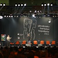 xdz4/xdz4_arg/xdz4_arg_d/xdz4_arg_d160/xdz4_arg_d160_Gipuzkoako bertsolari txapelketa 2003/xdz4_arg_d160_2003_Gipuzkoako bertsolari txapelketa _IMG_8676.JPG