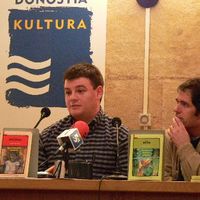 xdz4/xdz4_arg/xdz4_arg_d/xdz4_arg_d345/xdz4_arg_d345_2005-12-15 liburu aurkezpena-XabiPaya/xdz4_arg_d345_2005-12-15_liburu aurkezpena-XabiPaya_P1050129.JPG