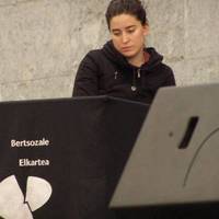 xdz4_arg/xdz4_arg/xdz4_arg_d/xdz4_arg_d625/Bizkaiko eskualdeetako bertsolari txapelketak 08/Durangaldeko finala/xdz4_arg_d625_Eskualdeetako-txapelketak_Durangaldeko-finala_P5240055.jpg