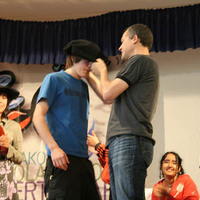 xdz4/xdz4_arg/xdz4_arg_d/xdz4_arg_d501/xdz4_arg_d501_ARABAKO-ESKOLARTEKOA-2008/xdz4_arg_d501_ARABAKO-ESKOLARTEKOA-2008_2008-06-07-Finala/xdz4_arg_d501_ARABAKO-ESKOLARTEKOA-2008_2008-06-07-Finala_Xabi Igoaren inbestidura.jpg