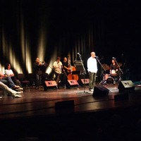 xdz4/xdz4_arg/xdz4_arg_d/xdz4_arg_d536/xdz4_arg_d536_2008-07-25-Donostia-Bertso-Jazz/xdz4_arg_d536_2008-07-25-Donostia-Bertso-Jazz_bertsojazz02.jpg