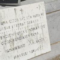 XALBADORREN HILOBIA -  Hilobi-harria -