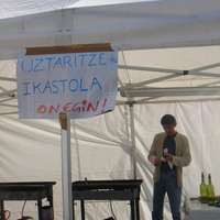 xdz4/xdz4_arg/xdz4_arg_d/xdz4_arg_d610/xdz4_arg_d610_2009-10-17-Uztaritze-Ellakuriaga/xdz4_arg_d610_2009-10-17-Uztaritze-Ellakuriaga_Bertso 099.jpg