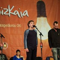 xdz4/xdz4_arg/xdz4_arg_d/xdz4_arg_d363/xdz4_arg_d363_gernika 11-19___/xdz4_arg_d363_11-09_gernika_PB194452.JPG