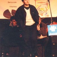 xdz4/xdz4_arg_d/xdz4_arg_d046/xdz4_arg_d046_Lujanbio eta Agirre/xdz4_arg_d046_Lujanbio eta Agirre_lujanbio-maialen.jpg